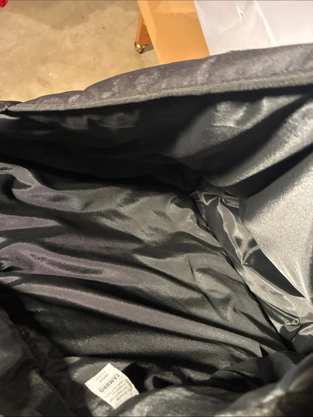 Black Insulated Duffel Bag for Men - Heavy-Duty Food Transport